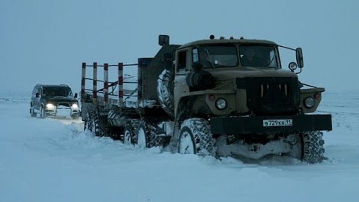 Дальнобойщики Севера . Дороги крайнего севера Зимник RUSSIAN ROADS #4