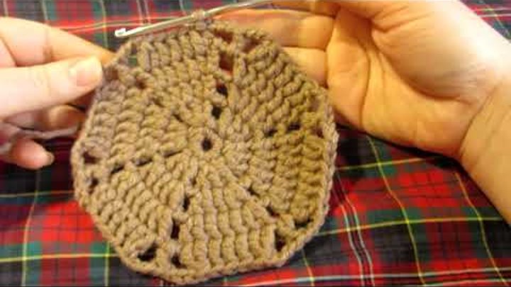Связанная крючком прихватка (Crocheted pot holder)
