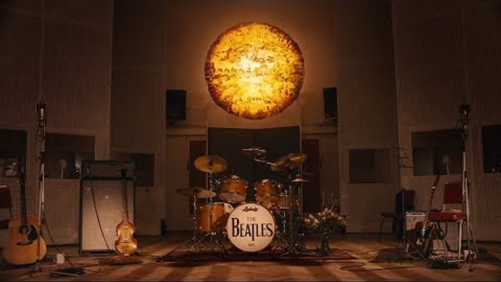 The Beatles - Here Comes The Sun (Official Video - 2019 Mix)
