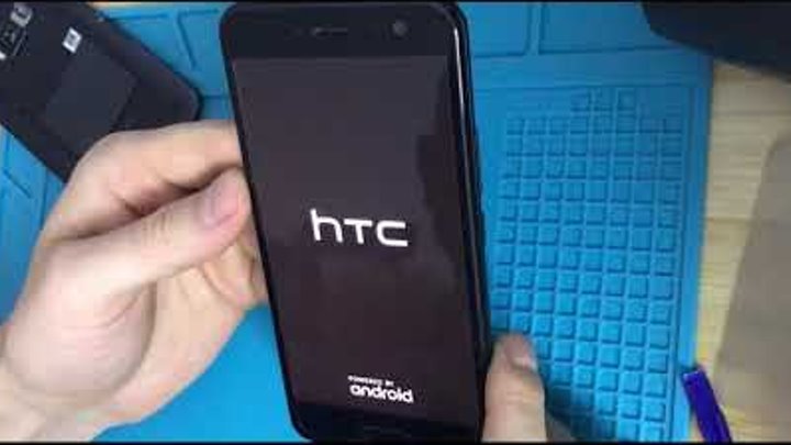 Замена аккумулятора на HTC U11 самостоятельно в домашних условиях