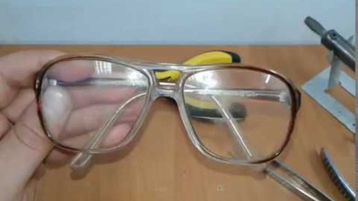 Repair glasses. Бабушкины очки. Очки бабушкины на резинке. Термоусадка на очки. Очки для ремонта часов и электроники.