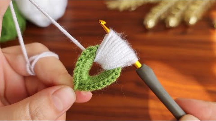 Oh my God! 😲 Super Easy dazzling Crochet. Amazing!.. 😇 Flower  Mot ...