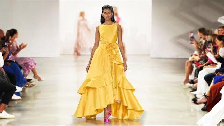 Badgley Mischka Spring/Summer 2023 NYFW