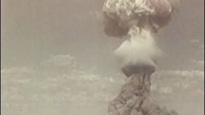 Тоцкий ядерный взрыв. Ядерный взрыв на Тоцком полигоне. Ядерный взрыв на Тоцком полигоне в 1954 году. Тоцкое испытание ядерного оружия. Тоцкое 4 взрыв атомной бомбы.