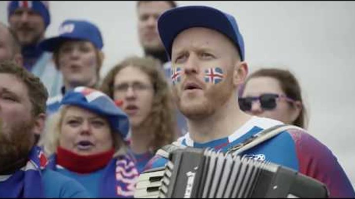 Болельщики из Исландии поют по-русски Калинка-Малинка