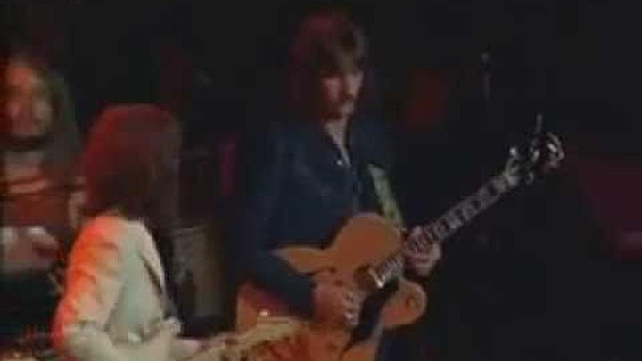 George Harrison & Eric Clapton - While My Guitar Gently Weeps