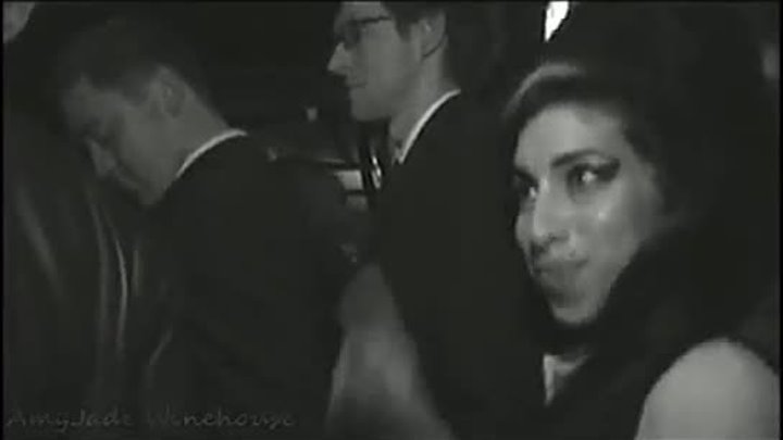 Amy Winehouse - backstage at the NME Awards 2007