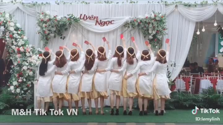 Ngày Lễ Tình Nhân Valentine 142   - Clipnong.tv