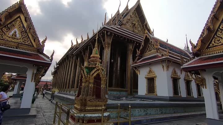 Бангкок. Храм Изумрудного Будды. Большой Королевский Дворец