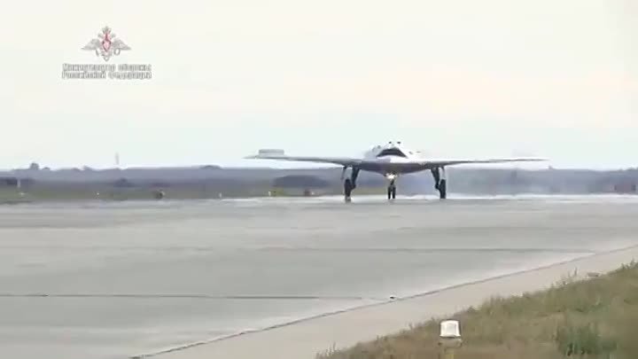 Су-57 БЛА ,,ОХОТНИКкрасота и мощь