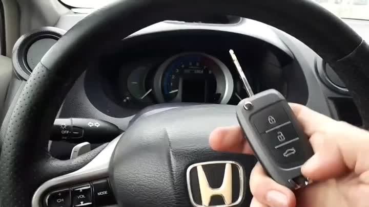 Открыли и восстановили ключ с чипом и управлением цз для Honda-Insig ...
