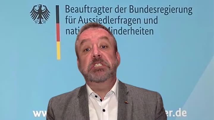 Andreas Strum im Dialog mit dem Bundesaussiedlerbeauftragten Prof. D ...