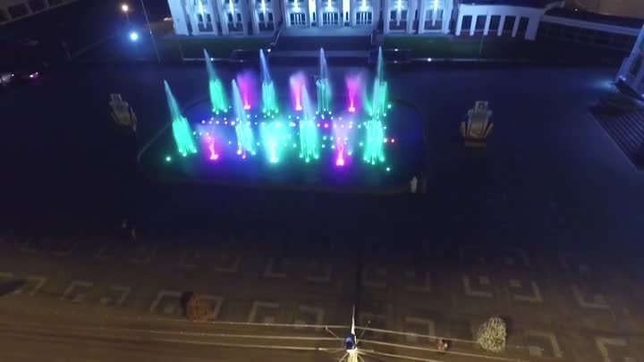 Светящийся фонтан, Тамбов, площадь Ленина (с воздуха)