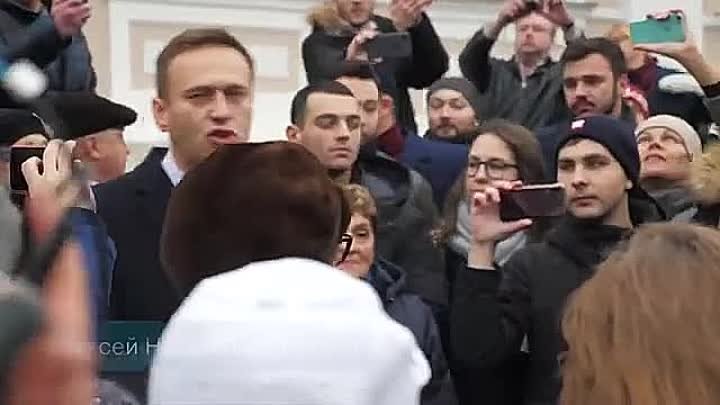 Жених оказался миллионером. Навальный миллиардер. Навальный про коррупционеров в Украине в 2021.
