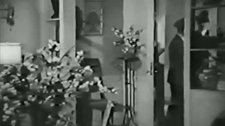 Murder in Times Square (1943)  Edmund Lowe, Marguerite Chapman, John Litel
