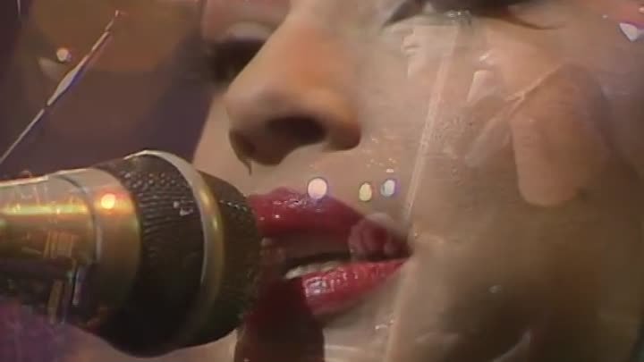 Sade — Sally (live,The Tube) 1984