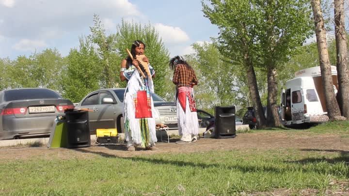 Музыкальный привет из Красноярска...Эквадорские индейцы
