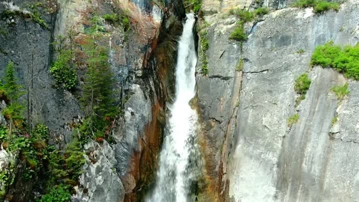 Водопады Горного Алтая + Каскад водопадов на реке Шинок