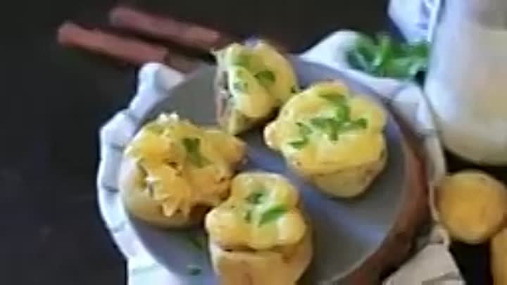 Картофель с начинкой [Рецепты Bon Appetit]