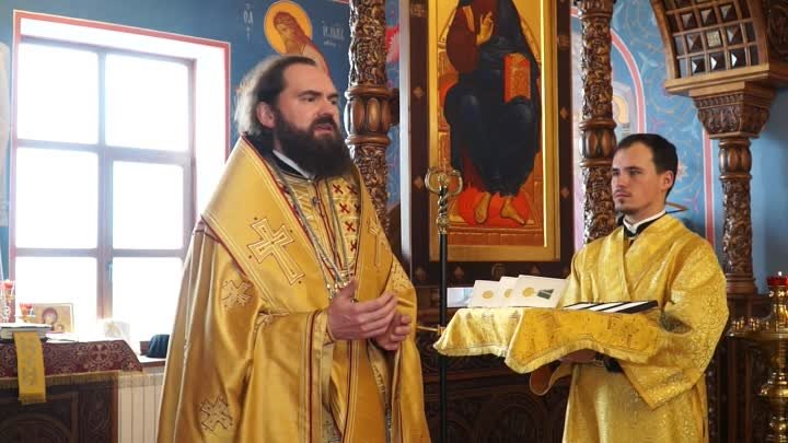 Архиепископ Феофилакт вручил медали _Патриаршая благодарность_
