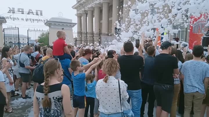 ВОЛЖСКИЙ ПЕНА ВЫПУСКНОЙ (2)