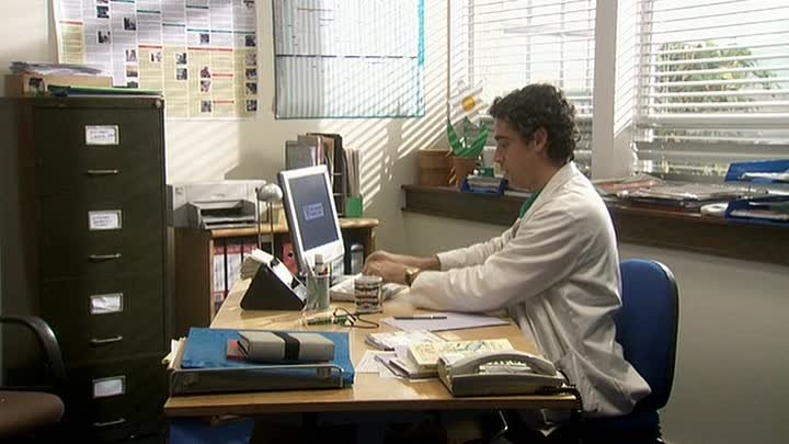 Green Wing S01E08