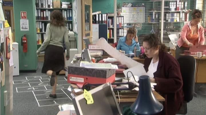 Green Wing S02E05