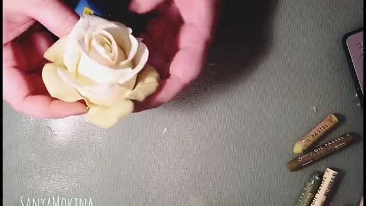 Роза из велюра
