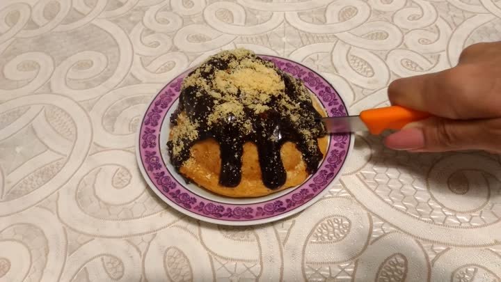 Ванильный кекс с жидким шоколадным центром