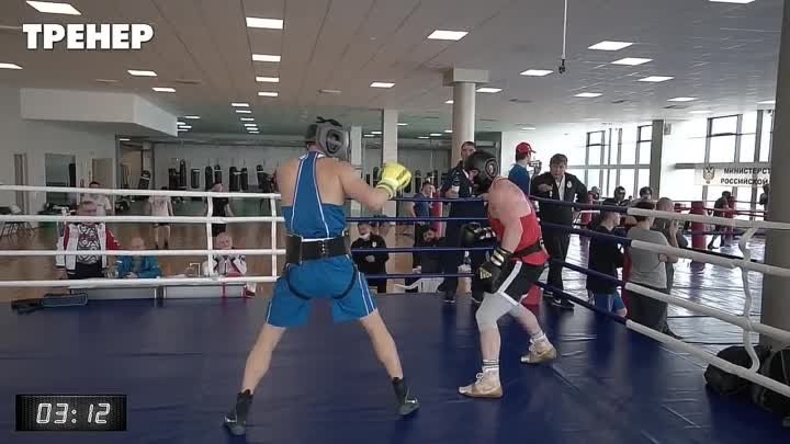 Чемпион Мира из Казахстана против нокаутера из Чечни