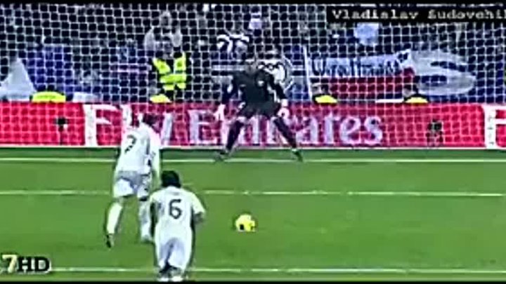 Cristiano_Ronaldo_Gols__Skills_2012_(Криштиано_Роналдо_голы_и_финты_ ...