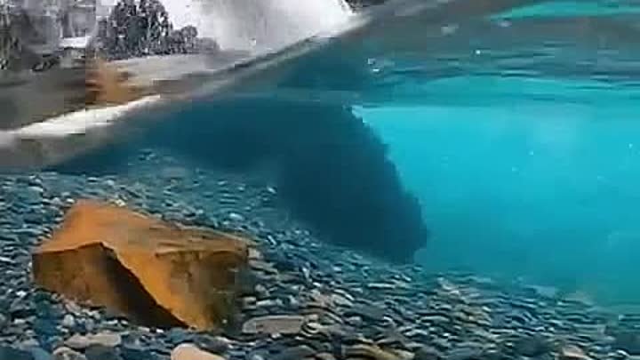 Водопад на Аляске