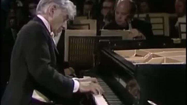 George Gershwin - Rhapsody in Blue - Leonard Bernstein