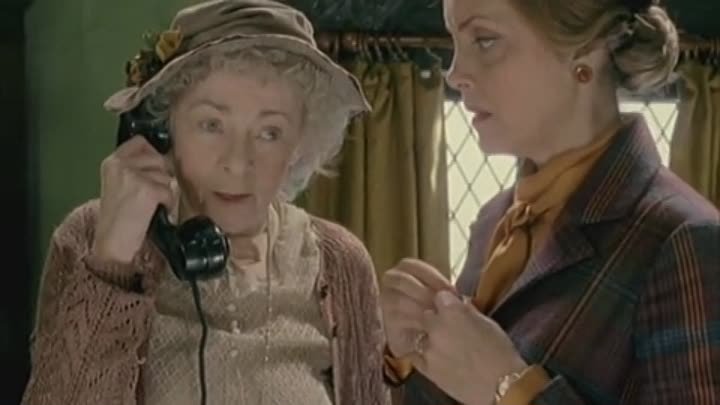 Agatha Christies Marple 2X03 - By The Pricking Of My Thumbs-7