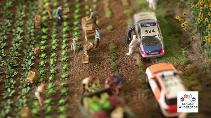 A Journey through Miniatur Wunderland - official report in HD - worl ...