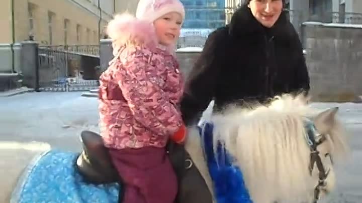 Ева Павлова На Елке в Екатеринбурге 4.01.2013