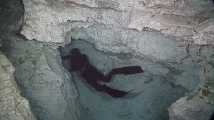 На задержке дыхания в Ординской пещере