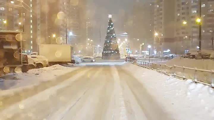 Москву Заваливает Снегом 😱❄☃️🎅  А как там у вас погодка? 💙