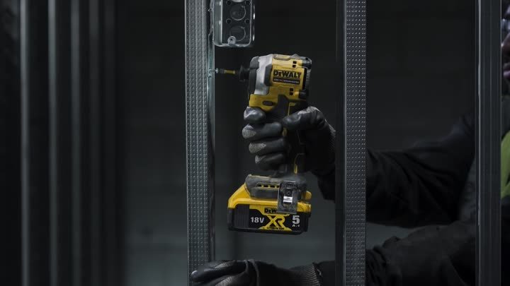 Импульсный шуруповерт DEWALT DCF850N 18В