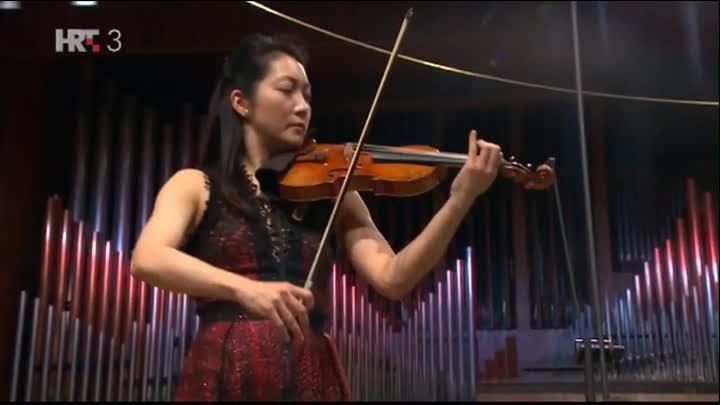 Akiko Suwanai - Bach Sonata No.2 in A minor, BWV 1003 (III. Andante) ...