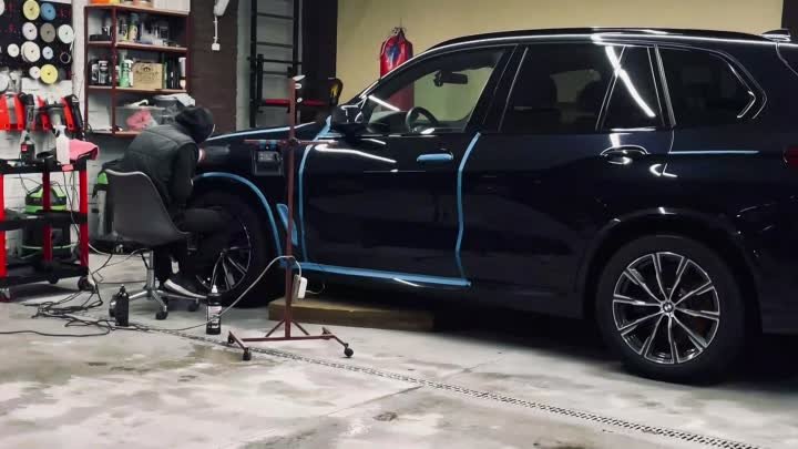 BMW X5 BLUE