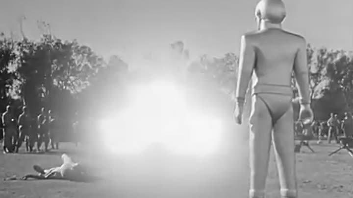 The Day The Earth Stood Still (1951) Michael Rennie, Patricia Neal, Hugh Marlowe, Sam Jaffe