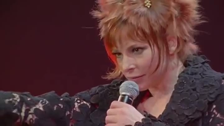 "Avant Que Lombre". Концерт в Берси. 2006 год.Mylene Farmer