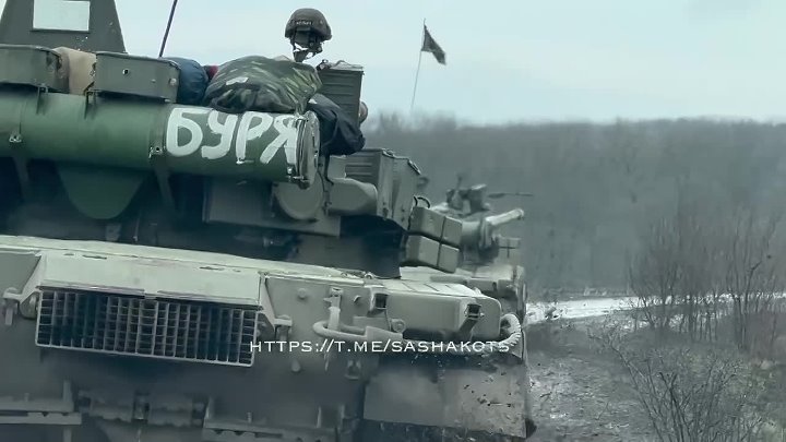 Военхроника видео боевых действий на сегодня. Боевая Военная техника у Украины. Потери украинских войск. Украинская Военная техника 2022. Разбитая Военная техника на Украине.