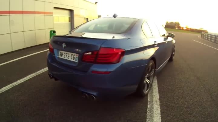 BMW M5: разгон до 315 км/ч