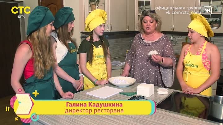 перепелки с запеченным яблоком