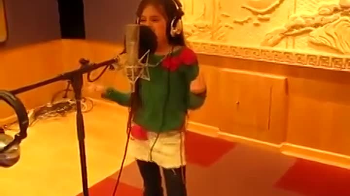 9 летная таджичка Ясмина Алидодова Adele cover