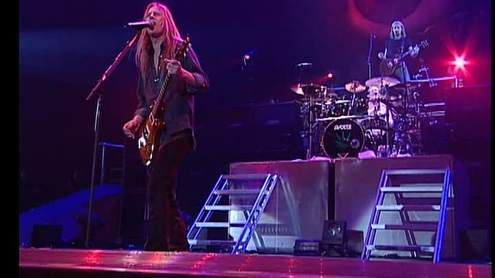 Nickelback-Live At Home-3