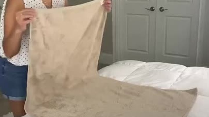 Как сложить полотенце, чтобы занимало меньше места 😍