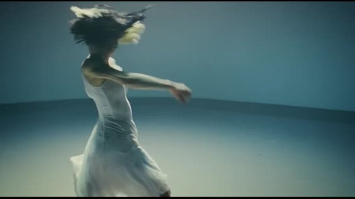 Sia 『アライヴ feat. 土屋太鳳 _ Alive feat. Tao Tsuchiya』  1080p